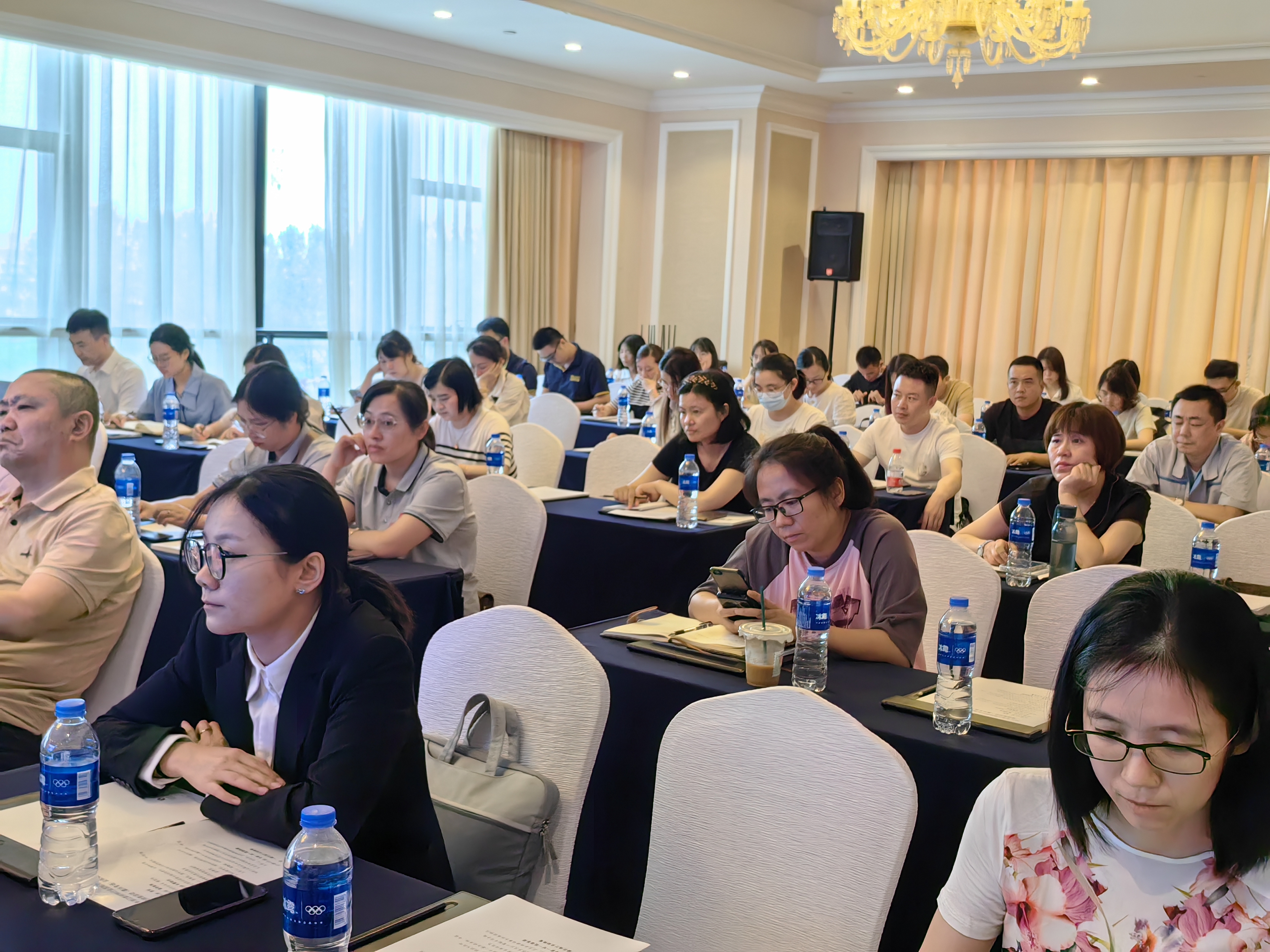 ���н�ʦ�����ִ���������ѵ��